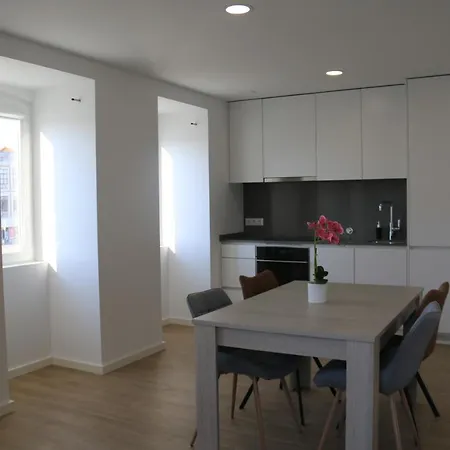 Maraveiro House Apartamento *