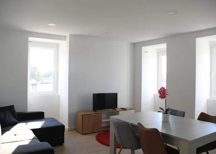 Maraveiro House شقة أفيرو