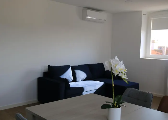 Maraveiro House أفيرو