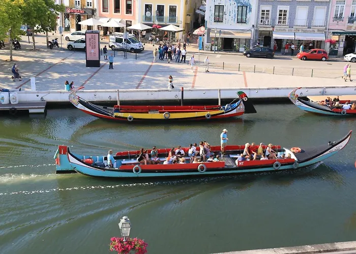 Maraveiro House أفيرو